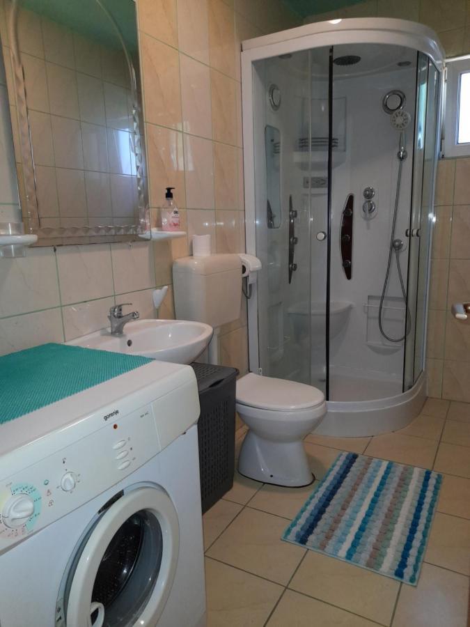 Apartmani Plesa 维尔 外观 照片