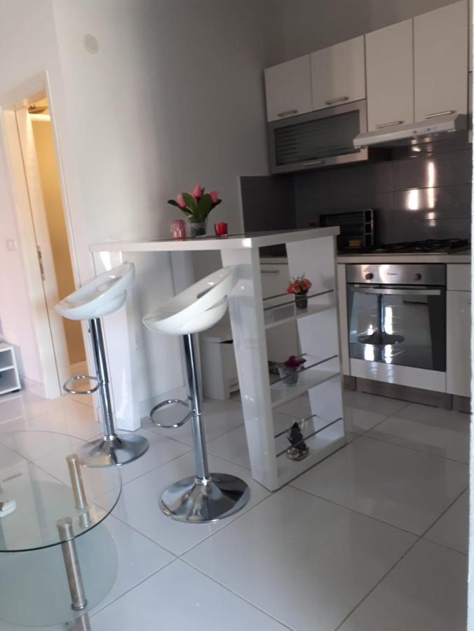 Apartmani Plesa 维尔 外观 照片