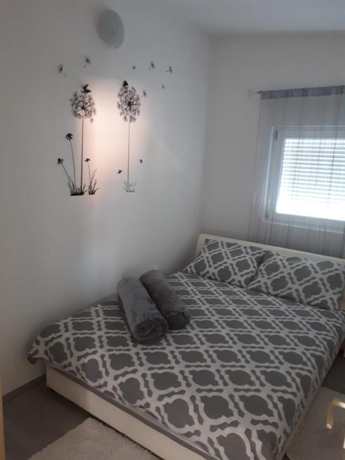 Apartmani Plesa 维尔 外观 照片